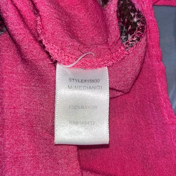 Pink Floral Peplum top - Picture 6 of 6